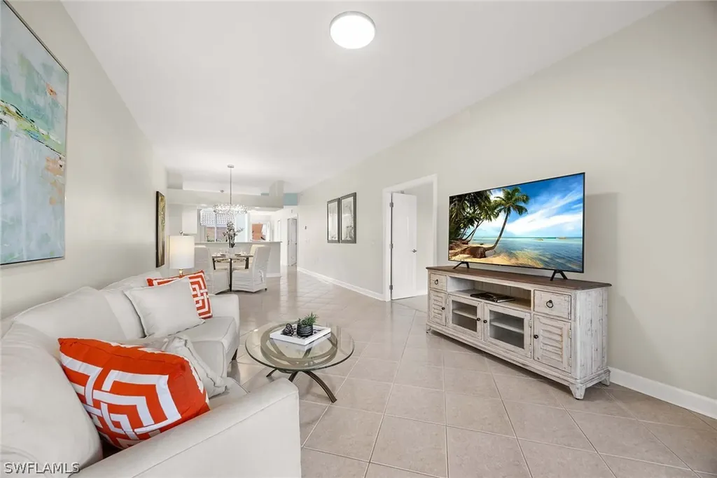 Naples FL, 6830 Beach Resort Drive, Unit 15