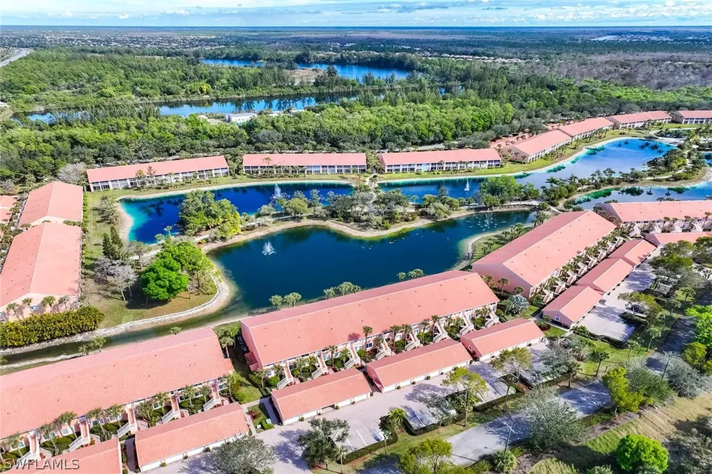 6830 Beach Resort Drive Naples FL 34114