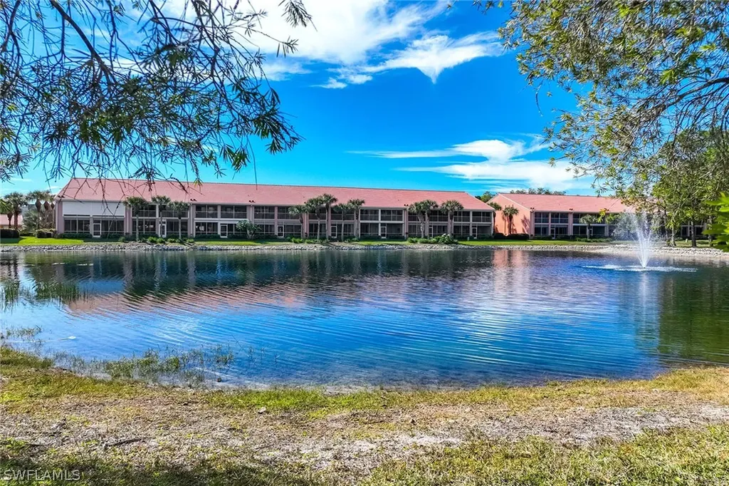6830 Beach Resort Drive Naples FL 34114