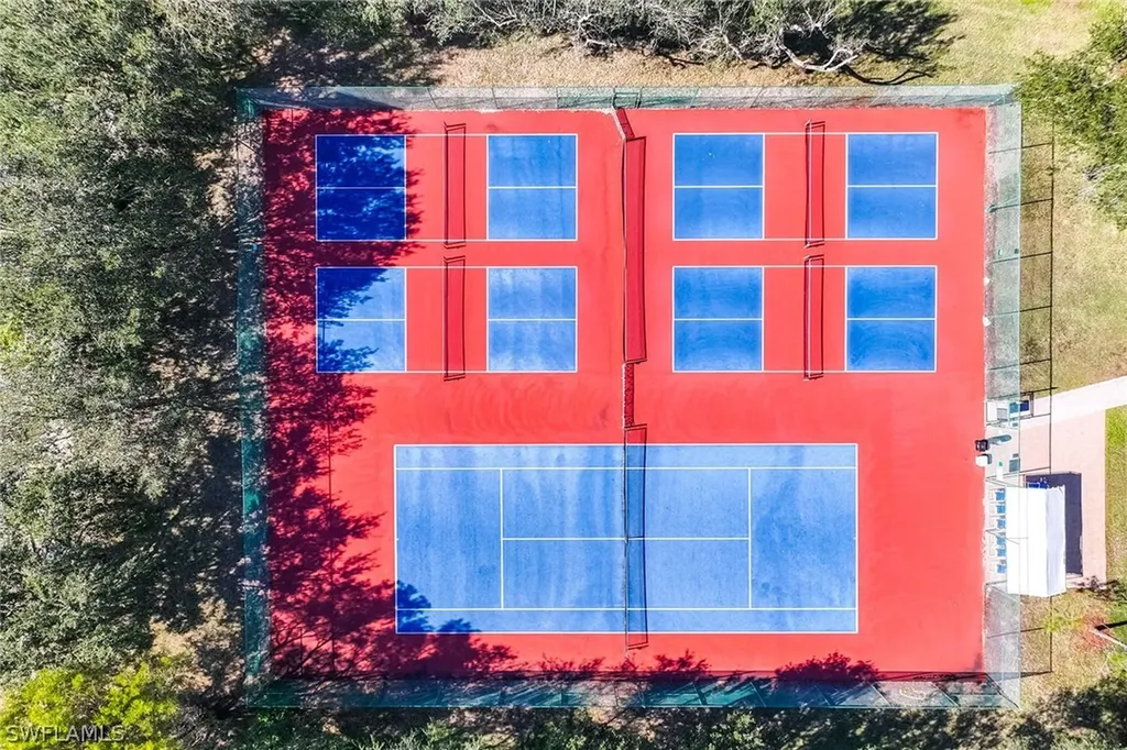 6830 Beach Resort Drive Naples FL 34114