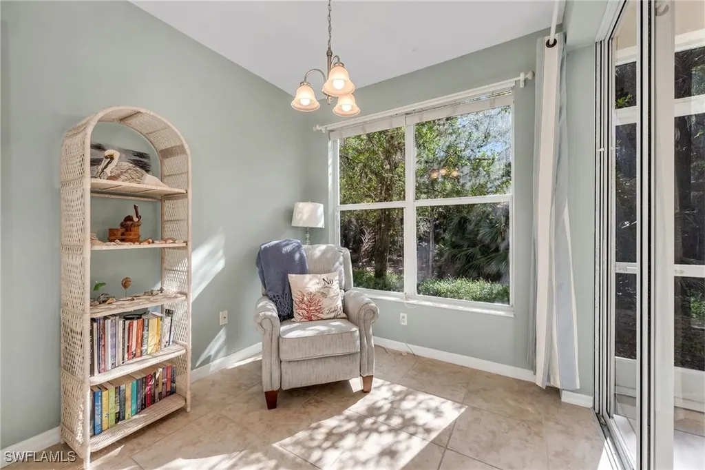 1295 Henley Street Naples FL 34105