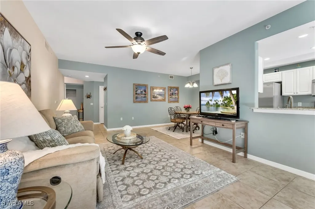 1295 Henley Street Naples FL 34105