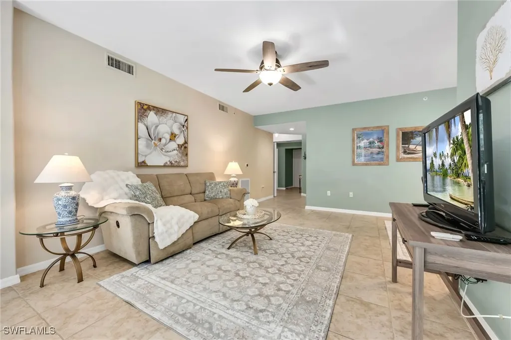 1295 Henley Street Naples FL 34105