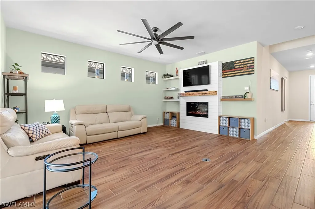 3944 Black Eagle Lane Fort Myers FL 33966