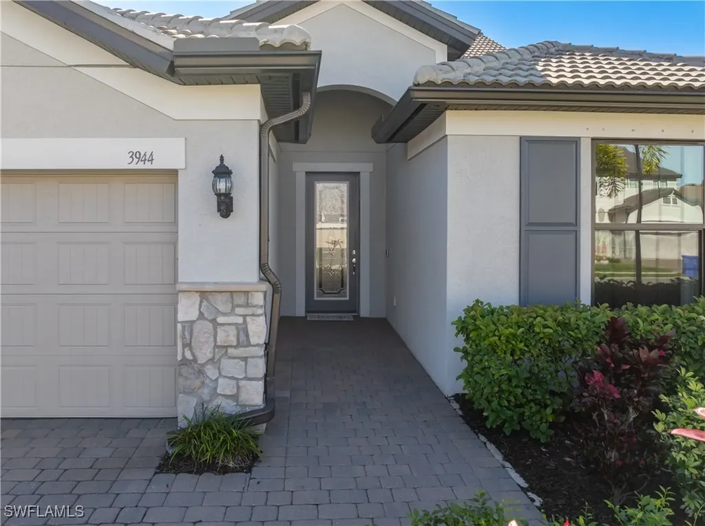 3944 Black Eagle Lane Fort Myers FL 33966
