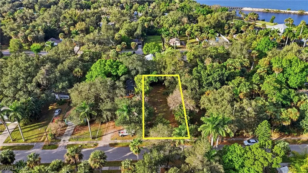 228 Delray Avenue Fort Myers FL 33905