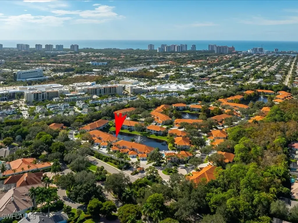 916 Egrets Run Naples FL 34108