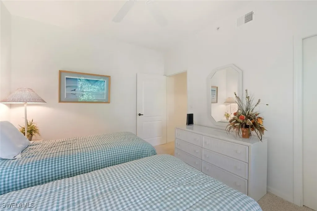 8575 Naples Heritage Drive Naples FL 34112