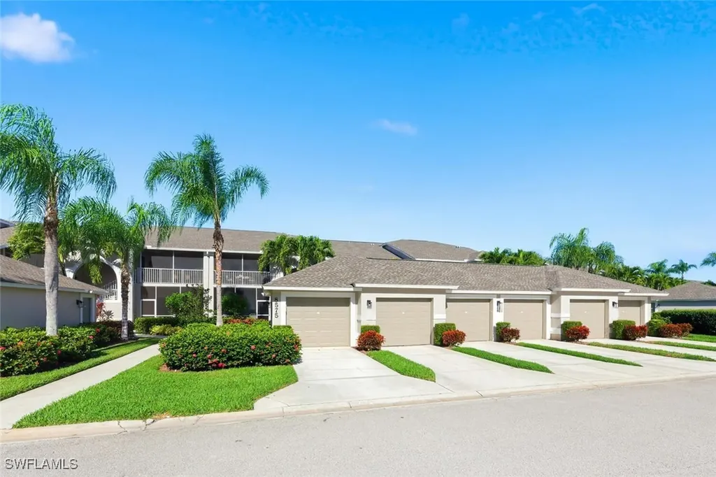 8575 Naples Heritage Drive Naples FL 34112