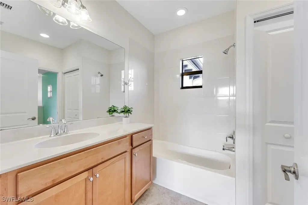 7890 Bristol Circle Naples FL 34120