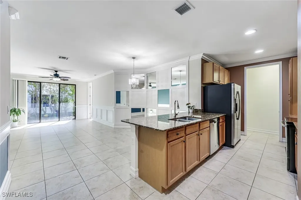 7890 Bristol Circle Naples FL 34120