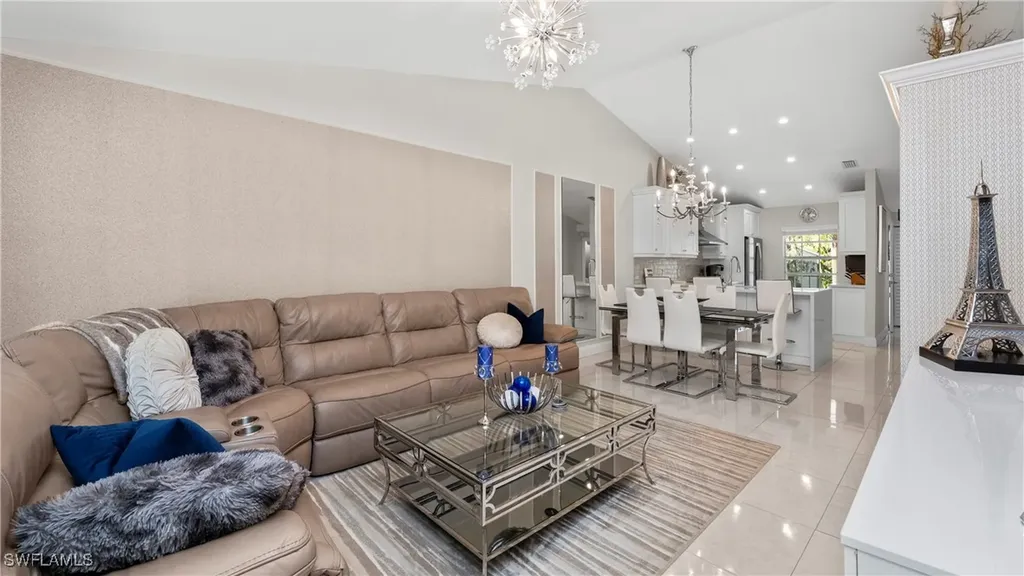 1714 Kings Lake Boulevard Naples FL 34112