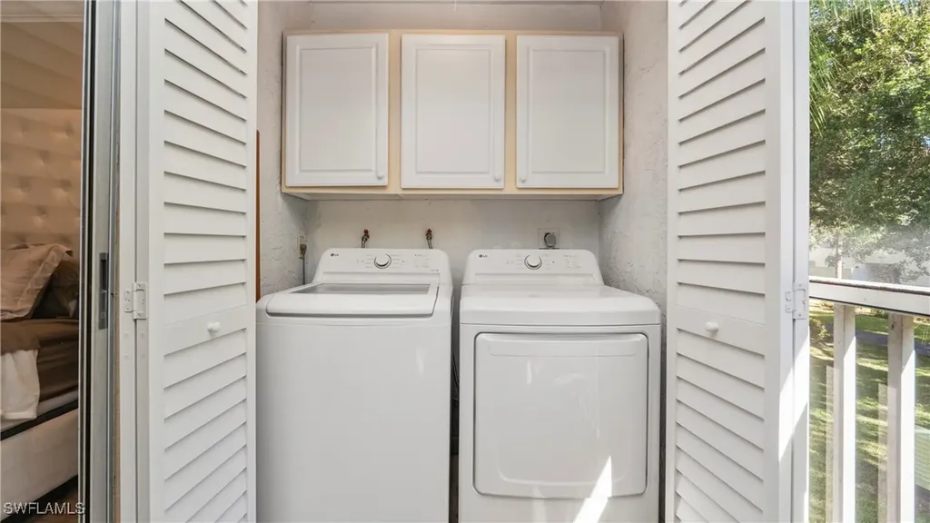 1714 Kings Lake Boulevard Naples FL 34112