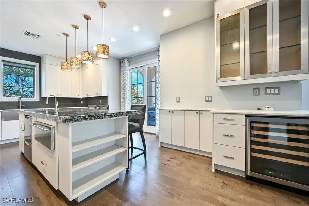 433 5th Street S Naples FL 34102