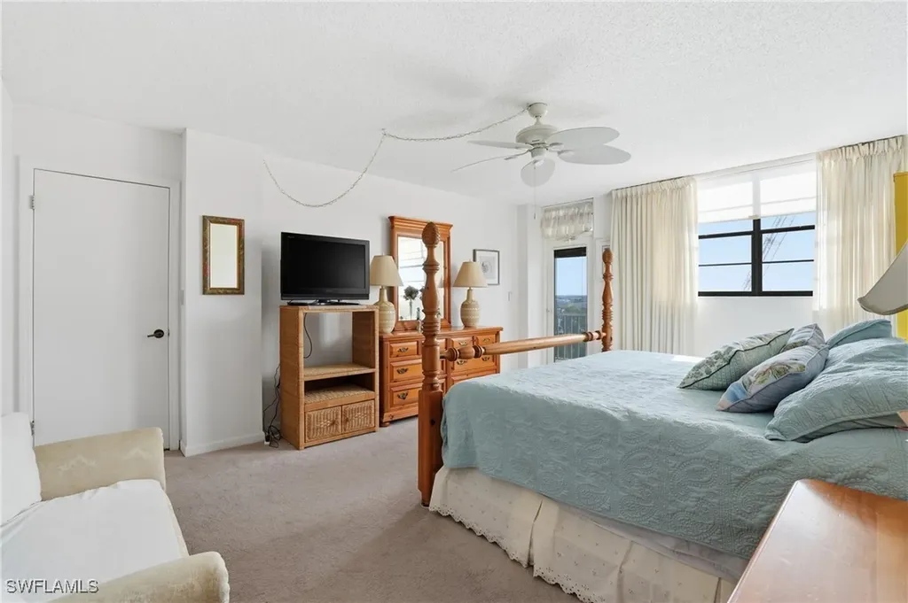 Fort Myers Beach FL 33931