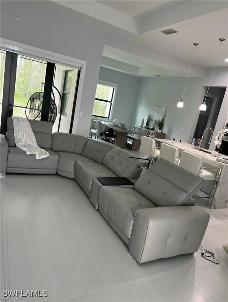 3677 8th Avenue NE Naples FL 34120