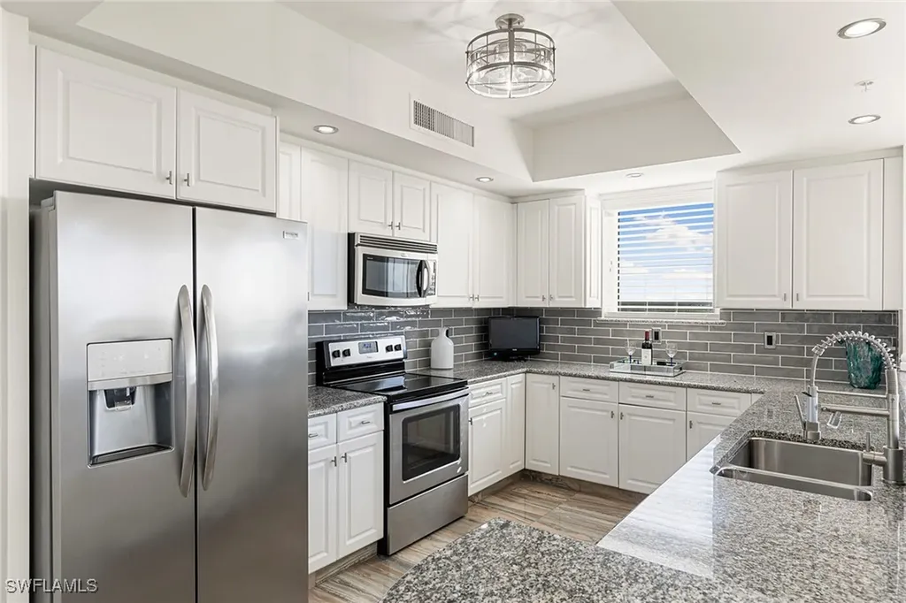 1065 Borghese Lane Naples FL 34114