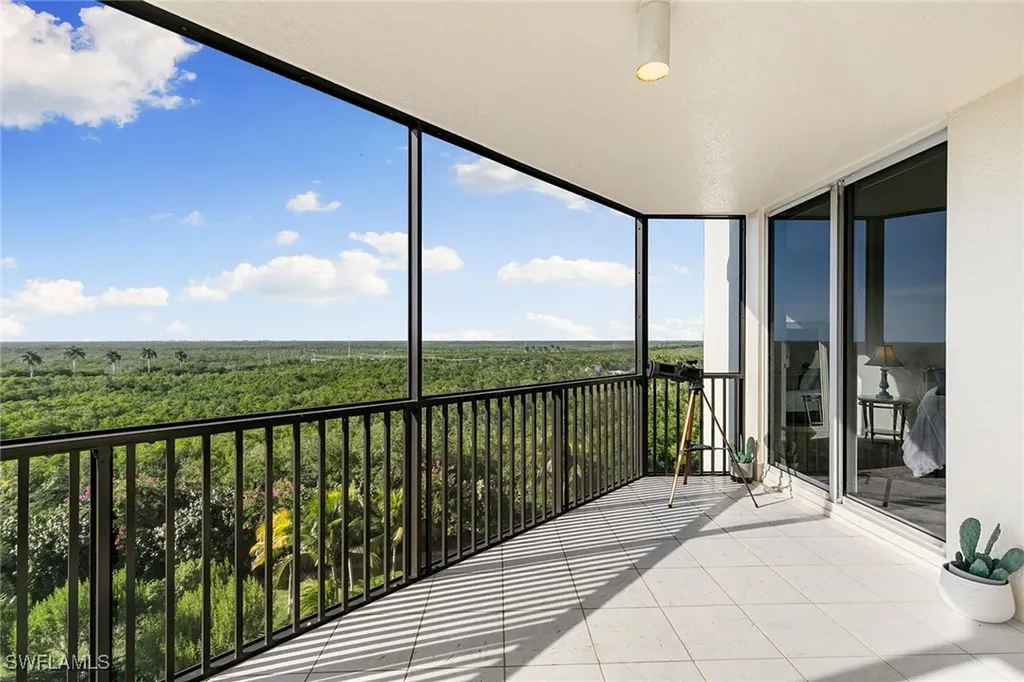 1065 Borghese Lane Naples FL 34114