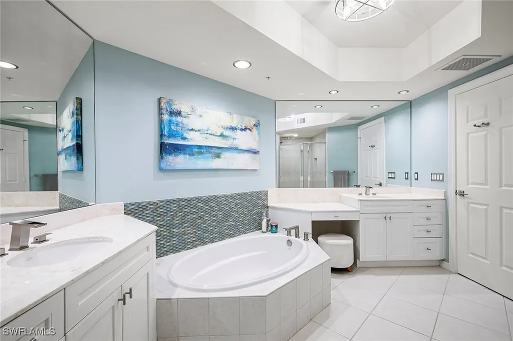 1065 Borghese Lane Naples FL 34114