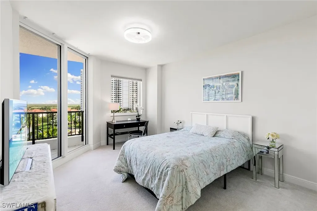 1065 Borghese Lane Naples FL 34114