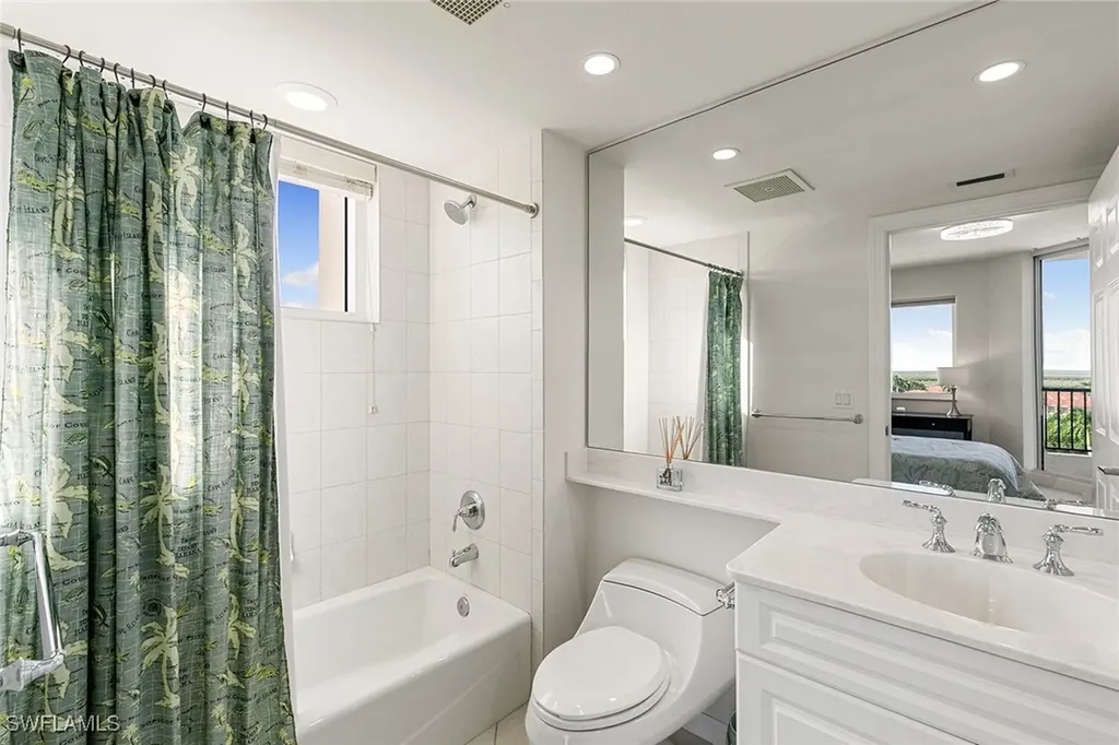 1065 Borghese Lane Naples FL 34114