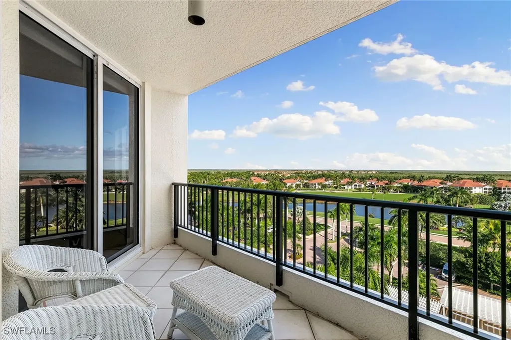 1065 Borghese Lane Naples FL 34114