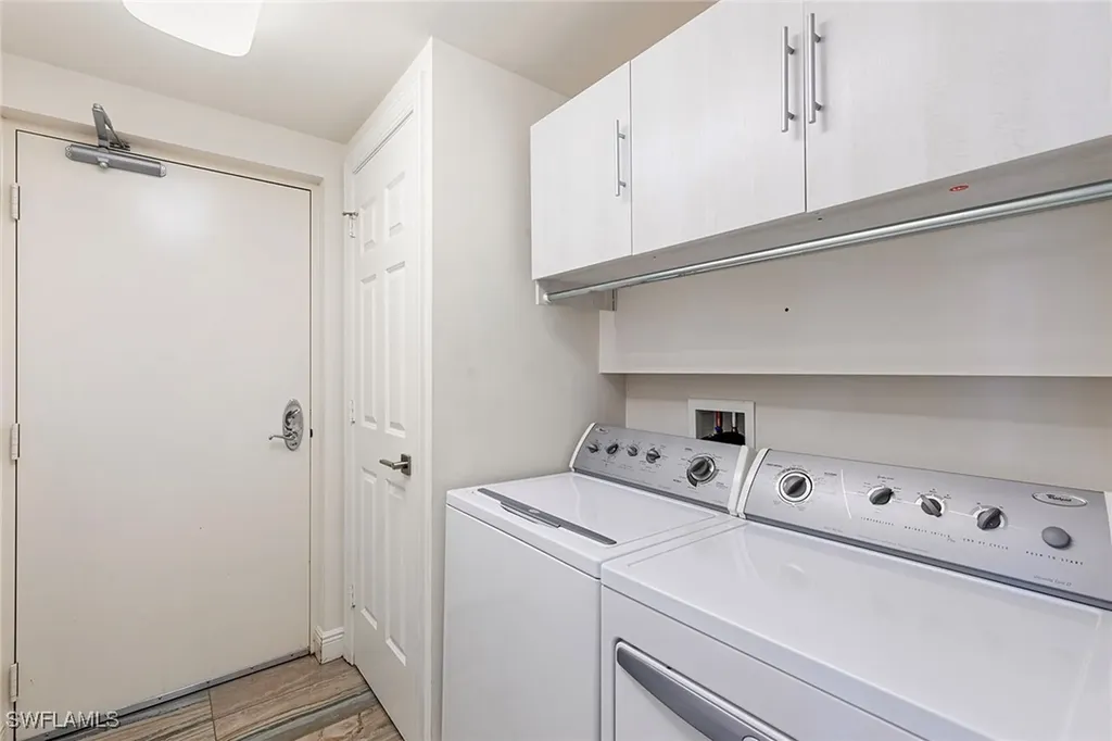 1065 Borghese Lane Naples FL 34114