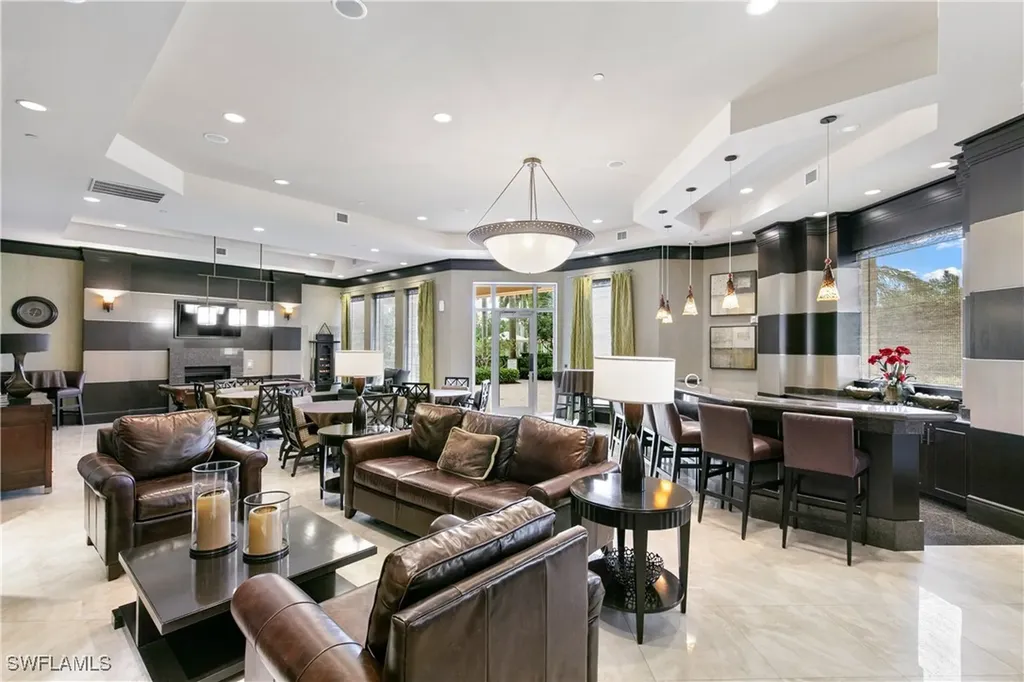 1065 Borghese Lane Naples FL 34114