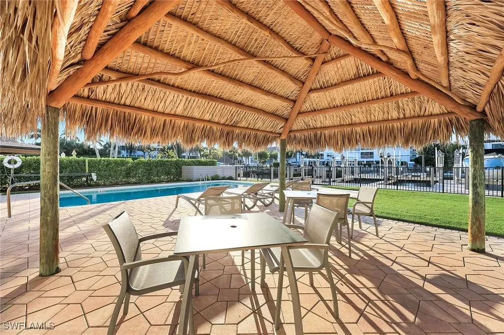 910 Panama Court Marco Island FL 34145