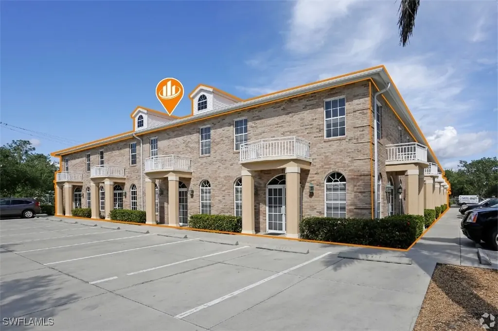Naples FL 34104