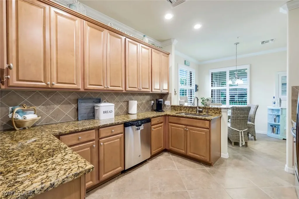 28061 Cookstown Court Bonita Springs FL 34135