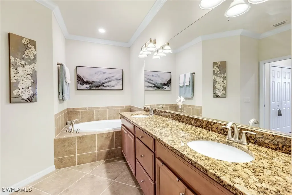 28061 Cookstown Court Bonita Springs FL 34135