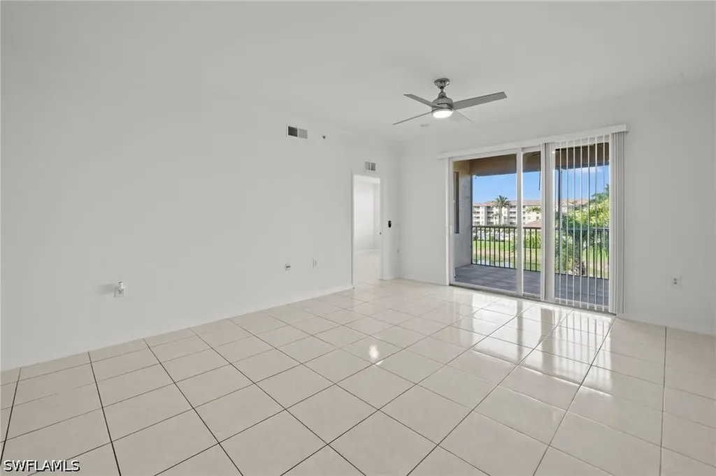 8550 Kingbird Loop Estero FL 33967