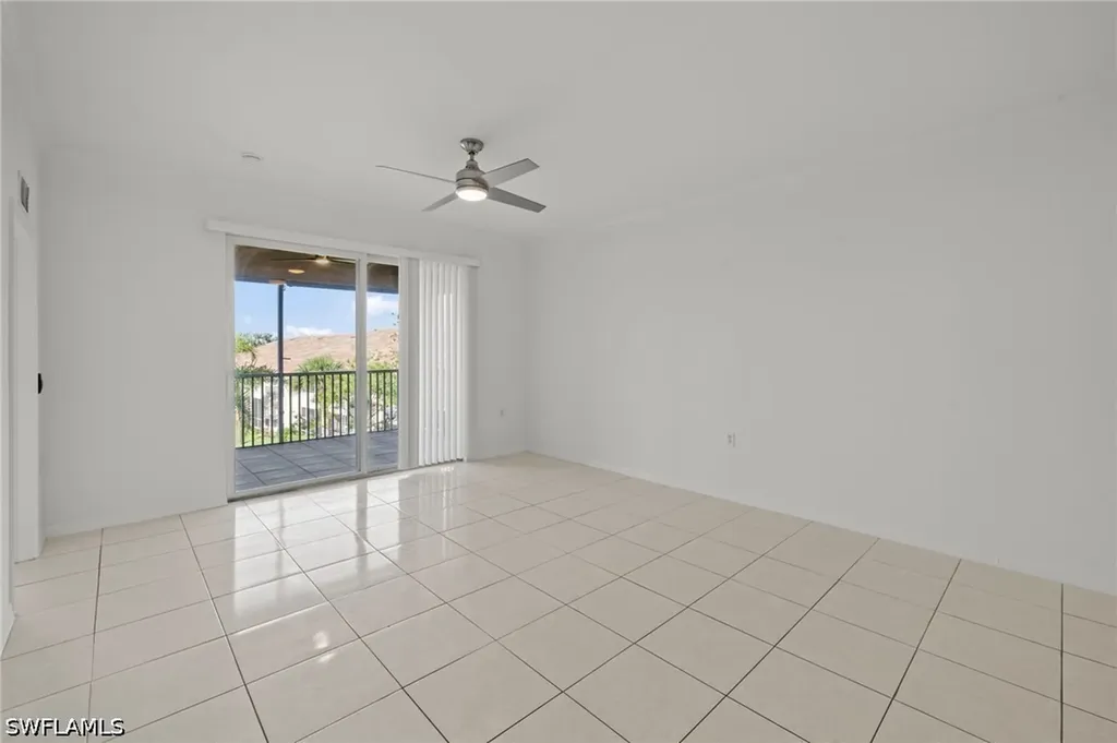 8550 Kingbird Loop Estero FL 33967