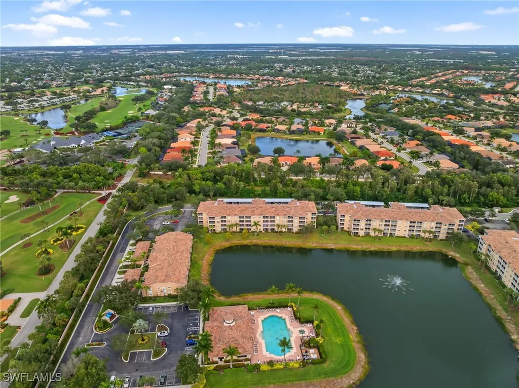 8550 Kingbird Loop Estero FL 33967