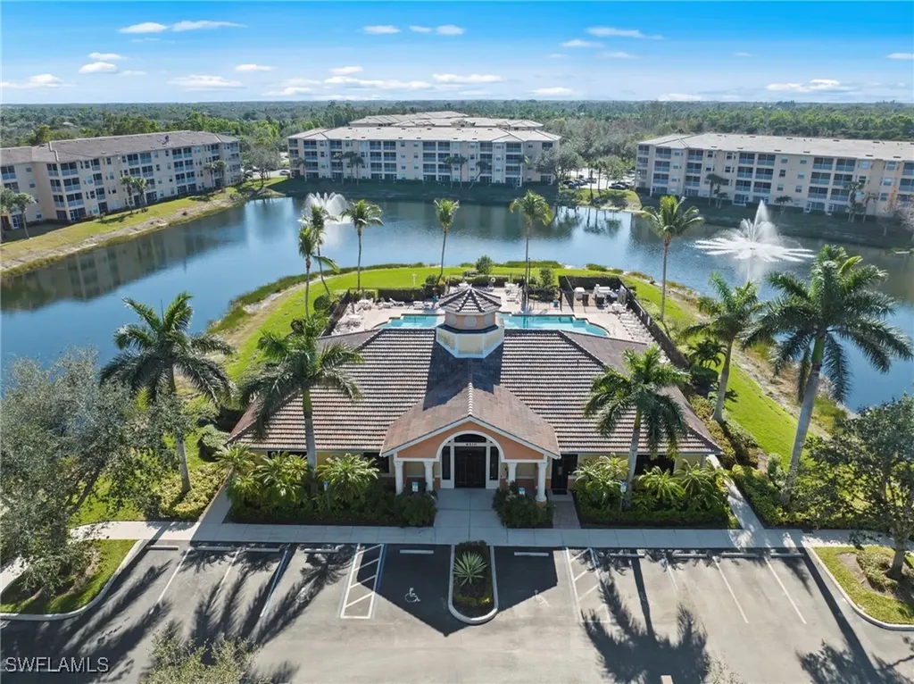 8550 Kingbird Loop Estero FL 33967