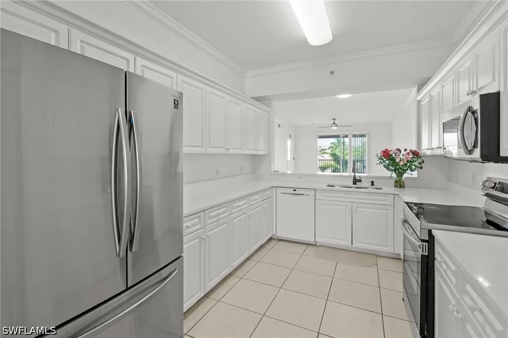 8550 Kingbird Loop Estero FL 33967