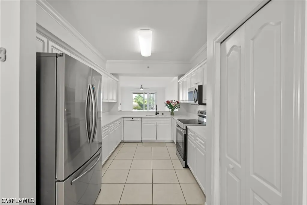 8550 Kingbird Loop Estero FL 33967