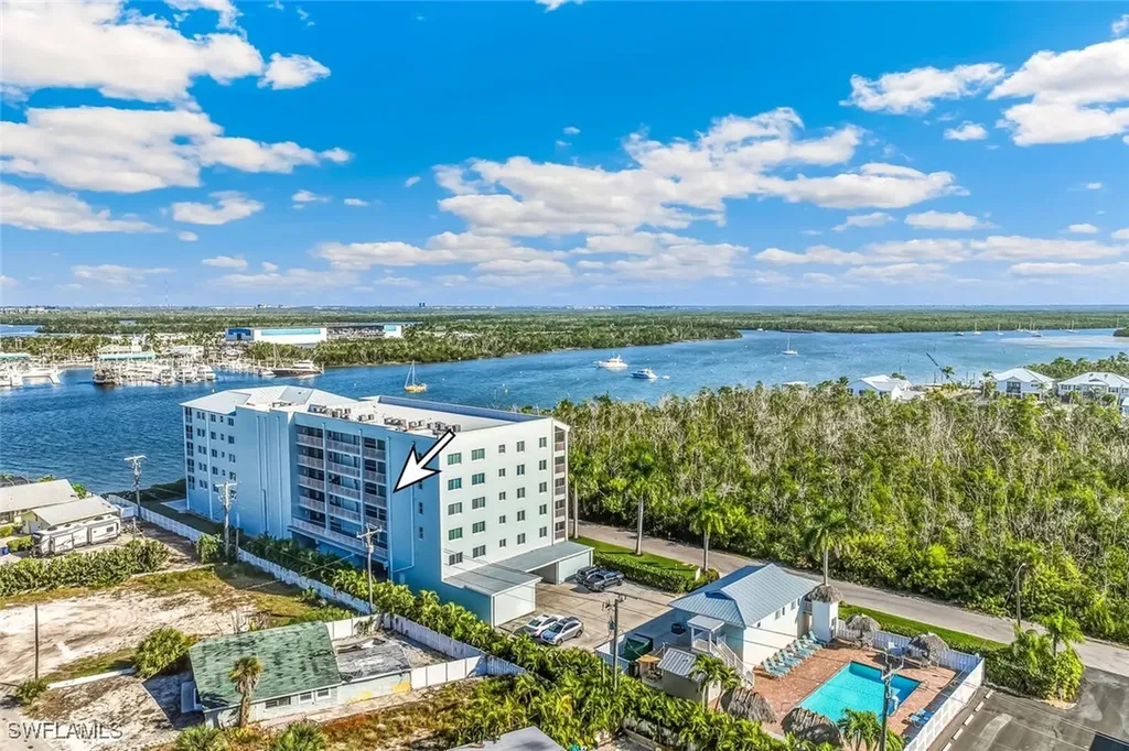 345 Mango Street Fort Myers Beach FL 33931