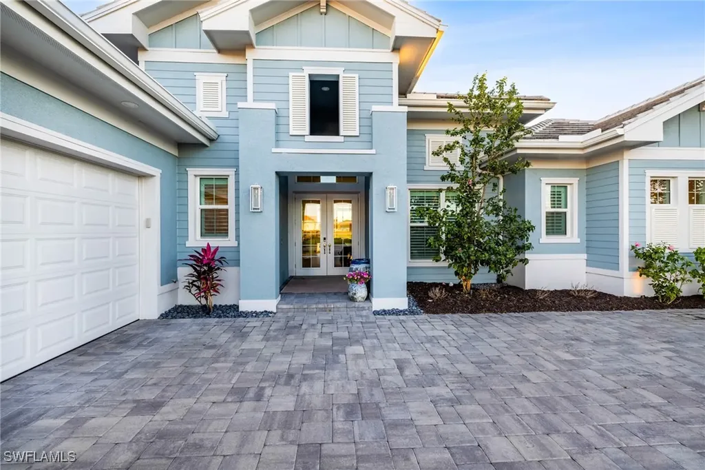 14248 Laguna Springs Lane Naples FL 34114