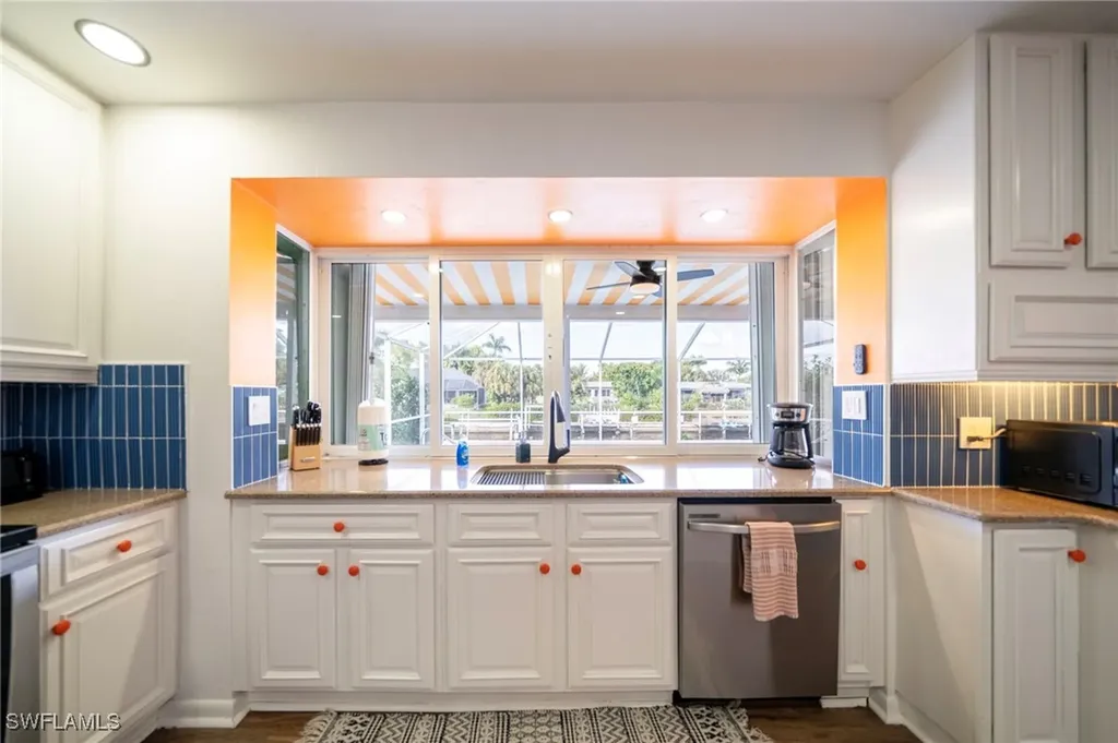 1433 SE 28th Terrace Cape Coral FL 33904