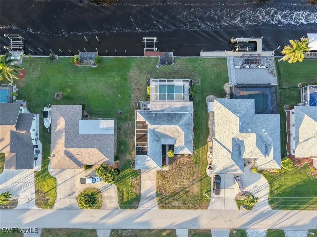 1433 SE 28th Terrace Cape Coral FL 33904