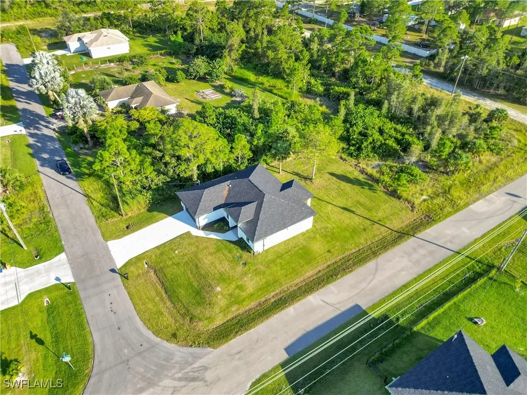 2911 37th Street W Lehigh Acres FL 33971