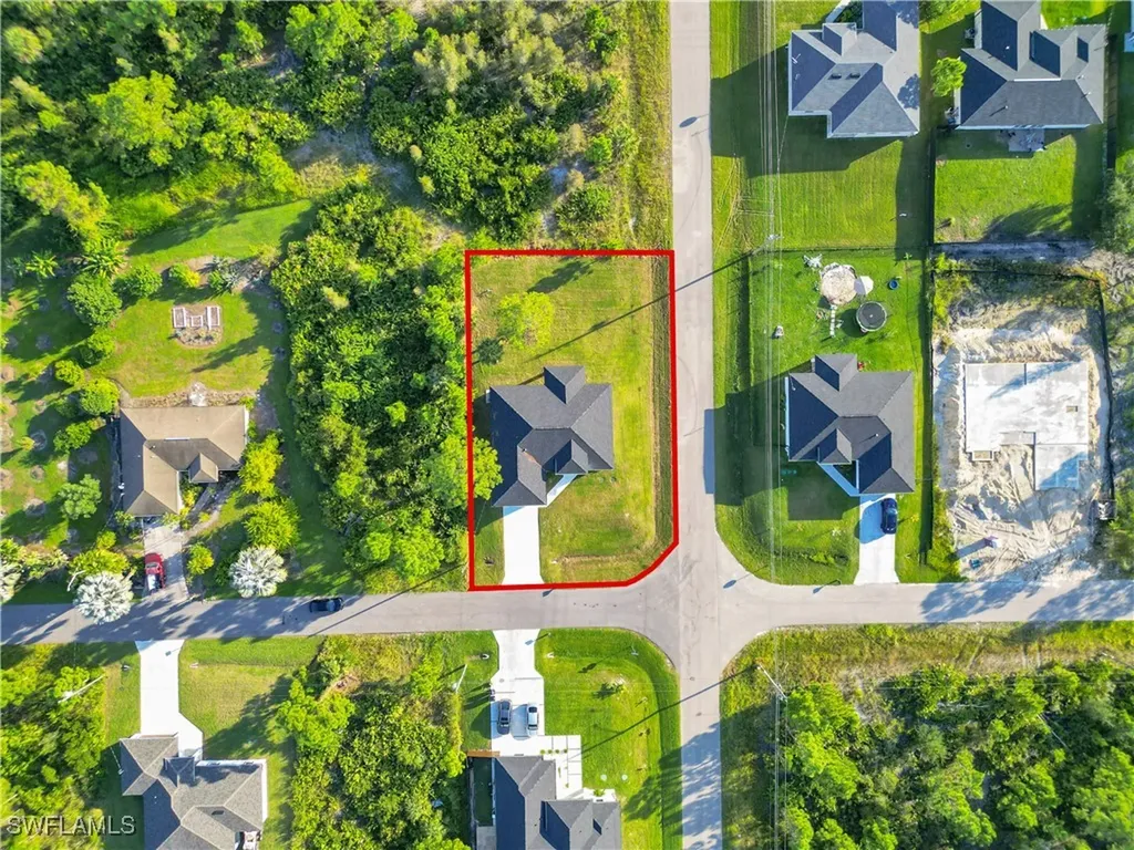 2911 37th Street W Lehigh Acres FL 33971
