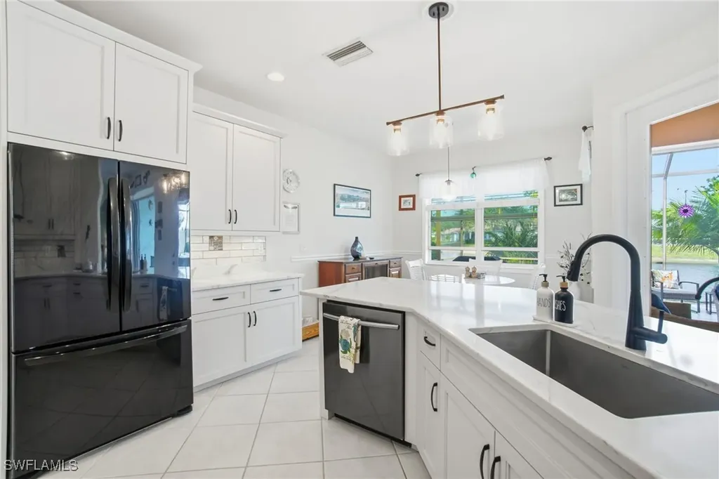 3948 Ruxton Road Naples FL 34116