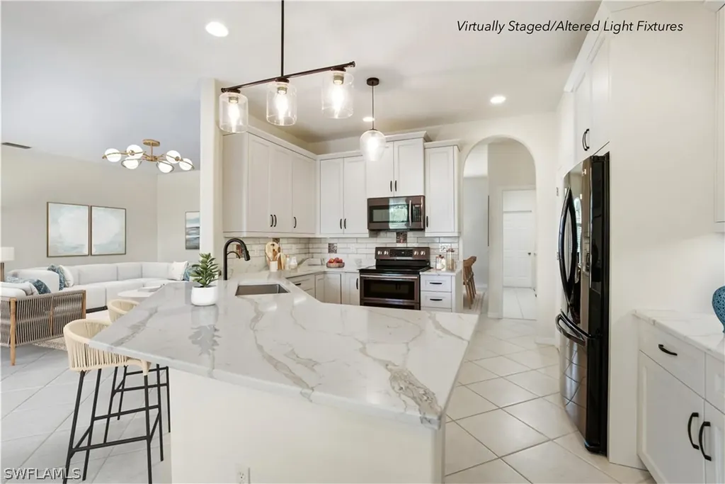 3948 Ruxton Road Naples FL 34116