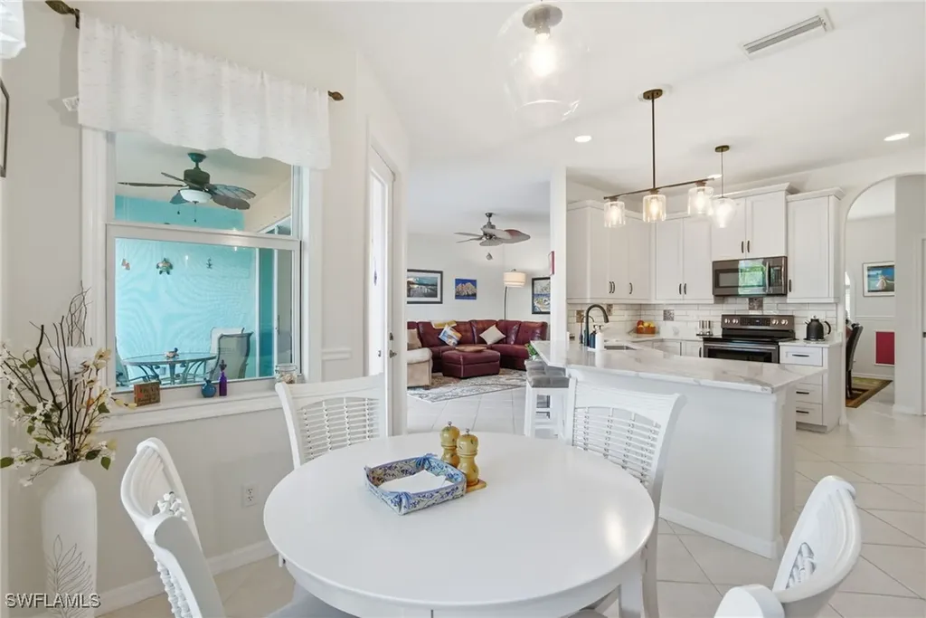 3948 Ruxton Road Naples FL 34116