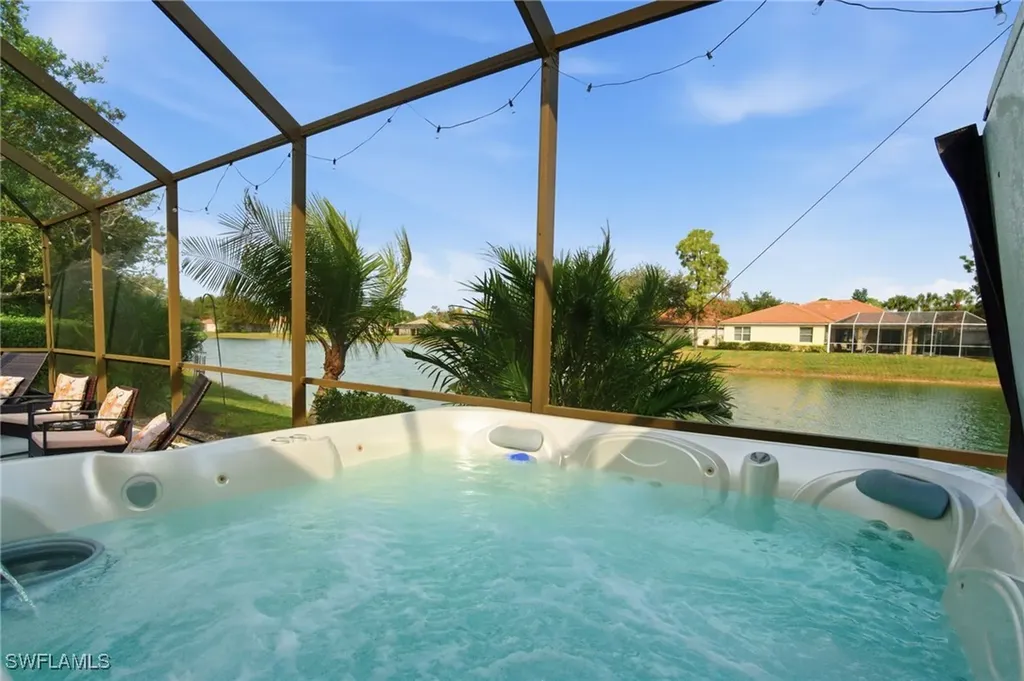 3948 Ruxton Road Naples FL 34116