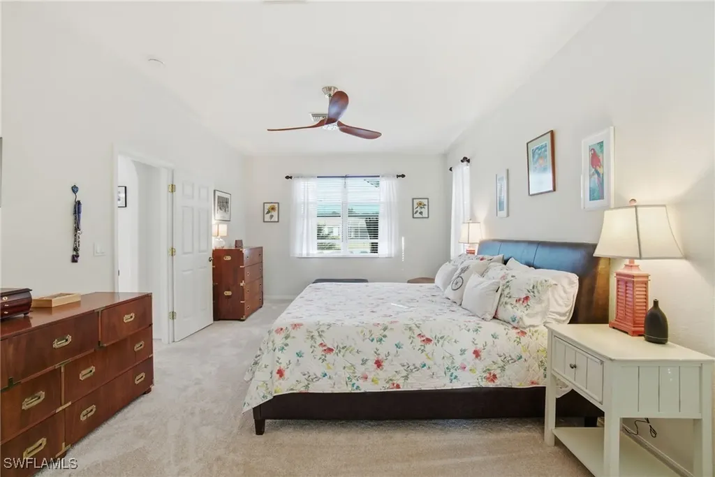 3948 Ruxton Road Naples FL 34116