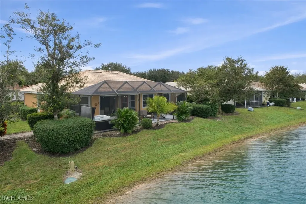 3948 Ruxton Road Naples FL 34116